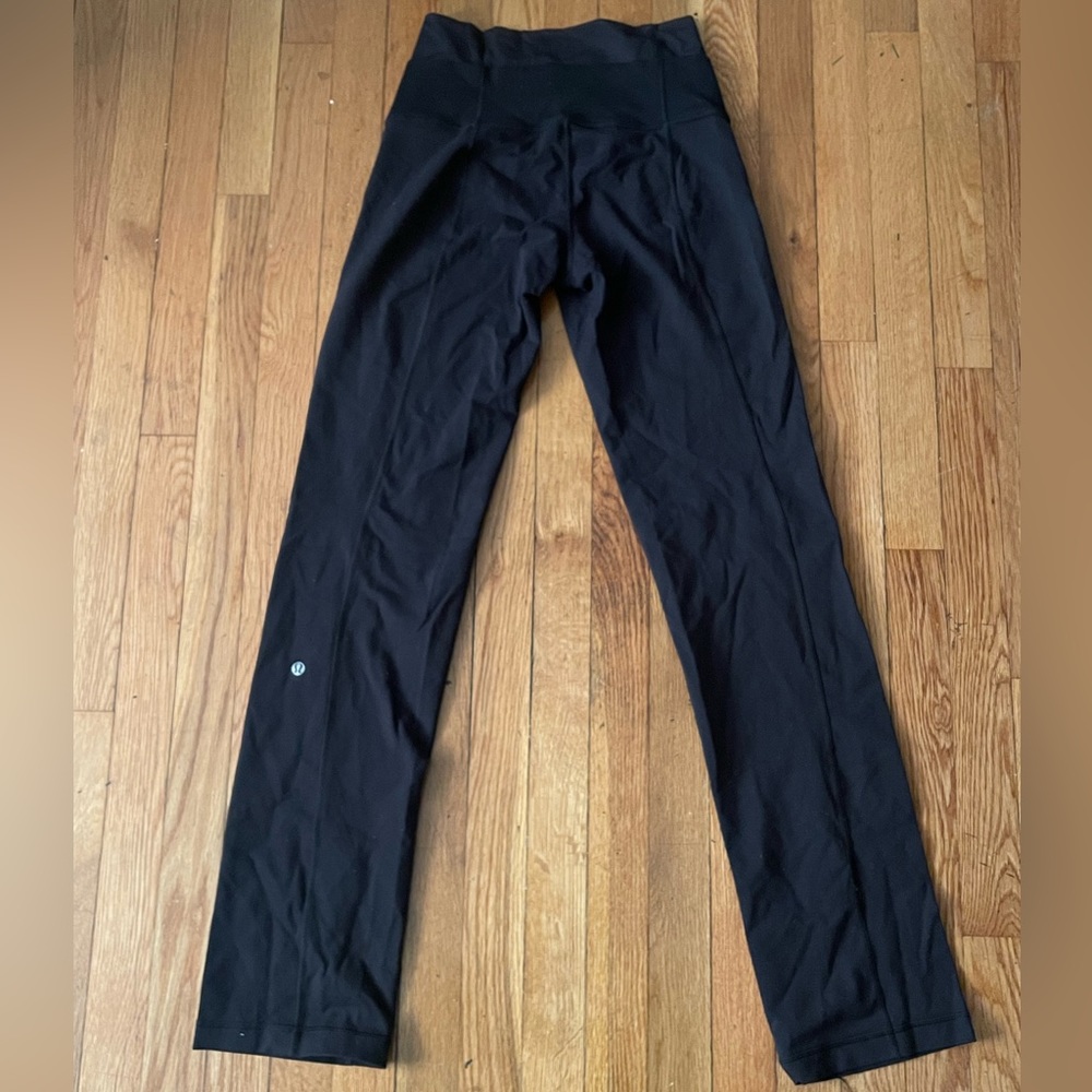 Lululemon flared yoga pants 8